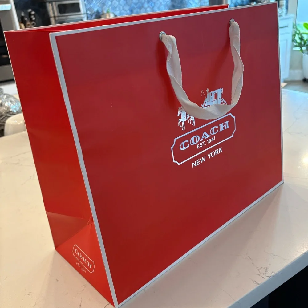 EUC COACH NEW YORK paper shopping gift bag red white size XL 16” X 13” X 6”